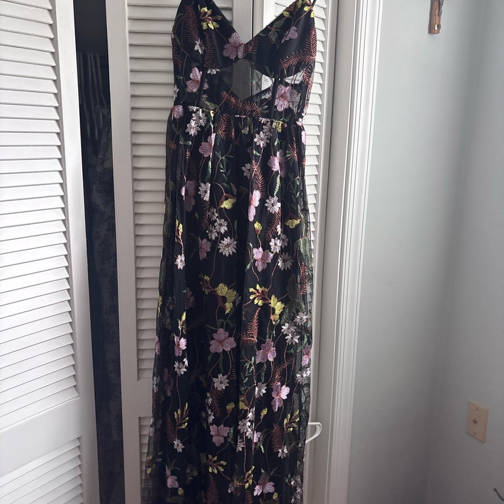 Lulu's Black Dress with Floral Embroidery